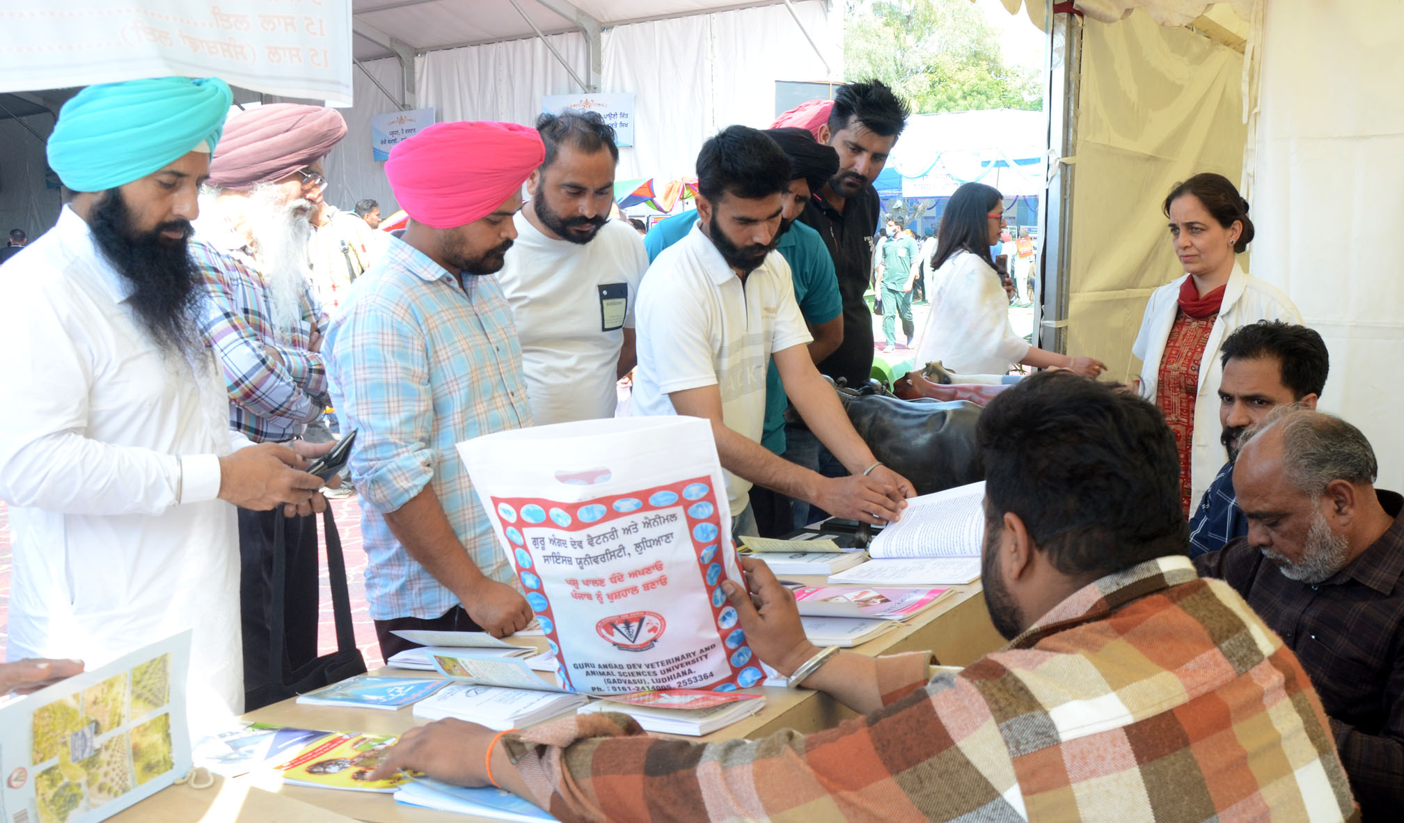 Vet Varsity Records Impressive Sales at Pashu Palan Mela
